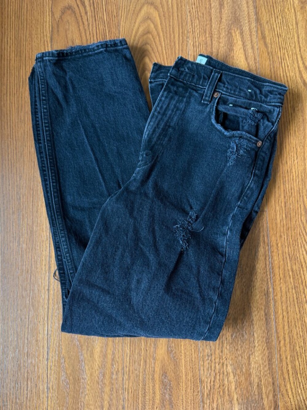 Abercrombie 90s Straight Ultra High Rise Jeans - Picture 2 of 4